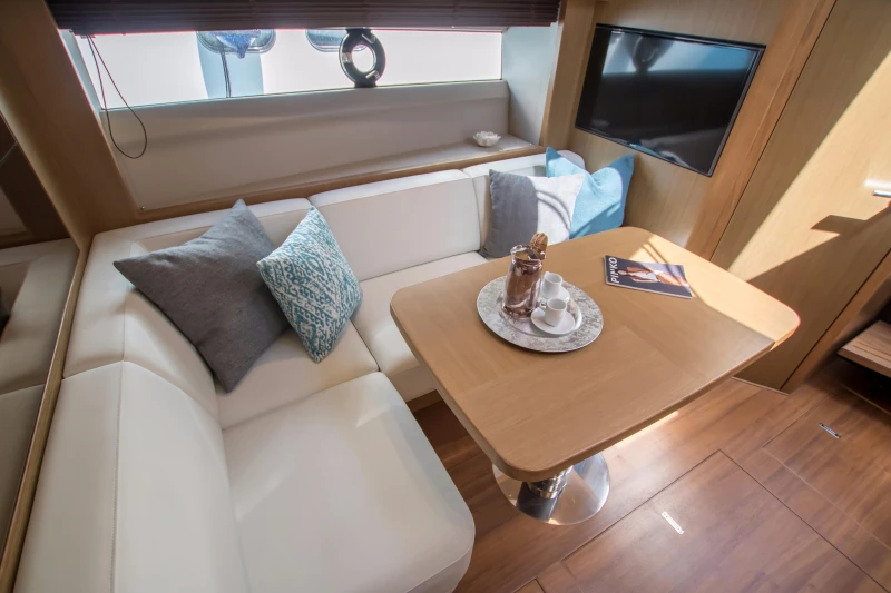 Princess V58 Open Lower Saloon Seating