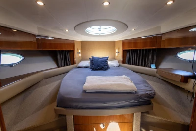 Princess V53 For Sale - Master Cabin