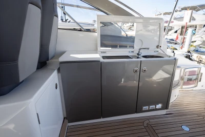 Princess V40 For Sale